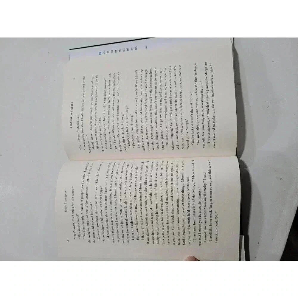 janet evanovich 27 fortune and glory hardback #4‎